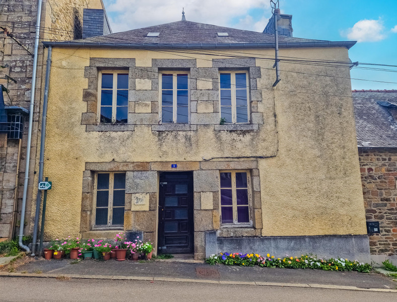 Maison à vendre à Callac, Côtes-d'Armor - 50 000 € - photo 1