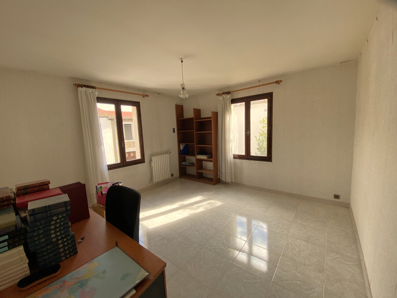 French property for sale in Estagel, Pyrénées-Orientales - €340,000 - photo 8
