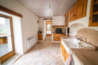 Maison à vendre à La Couronne, Charente - 214.000 € - photo 11