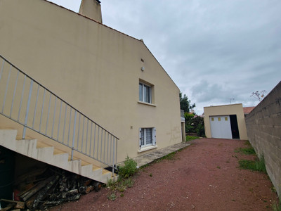 French property for sale in Les Sables-d'Olonne, Vendée - €475,000 - photo 1