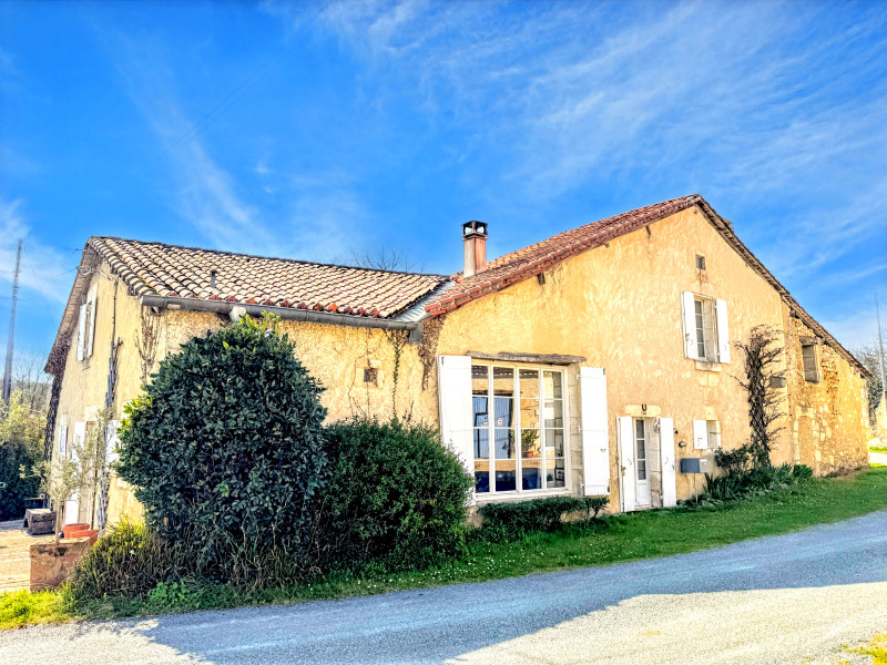 Propriété à vendre à Bourg-des-Maisons, Dordogne - 109 000 €