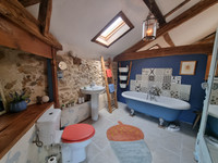 Maison à vendre à Chabanais, Charente - 169.000 € - photo 7