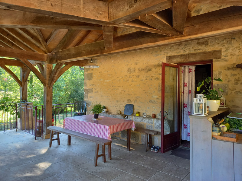 French property for sale in Rouffignac-Saint-Cernin-de-Reilhac, Dordogne - €682,500 - photo 2
