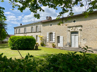 French property, houses and homes for sale in Saint-André-de-Lidon Charente-Maritime Poitou_Charentes