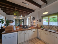 Maison à vendre à Chabanais, Charente - 158.000 € - photo 2