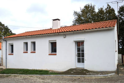 Maison à vendre à Froidfond, Vendée, Pays de la Loire, avec Leggett Immobilier