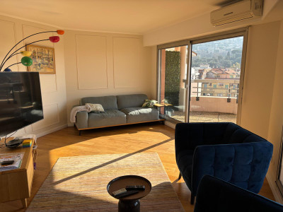French property for sale in Nice, Alpes-Maritimes - €1,045,000 - photo 1
