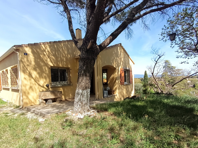 French property for sale in Caumont-sur-Durance, Vaucluse - €435,000 - photo 1