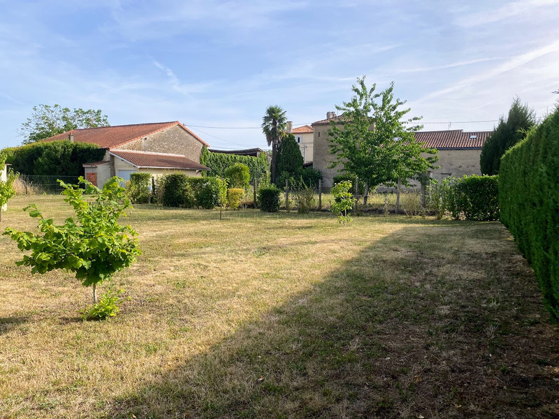 French property for sale in Agris, Charente - €243,700 - photo 1