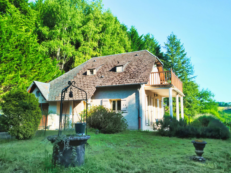 Maison à vendre à Estivaux, Corrèze - 199 800 € - photo 1