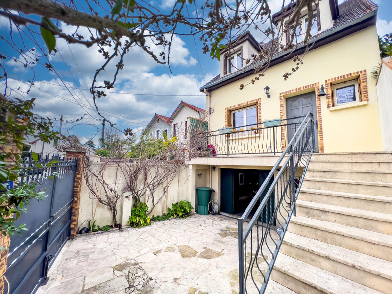 Maison à vendre à Chatou, Yvelines - 875 000 € - photo 1