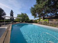 Propriété à vendre à Dignac, Charente - 220 000 € - photo n°3