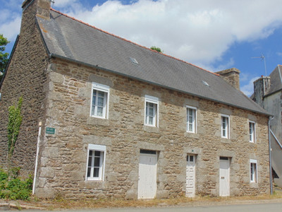 Maison à vendre à Saint-Gilles-Pligeaux, Côtes-d'Armor, Bretagne, avec Leggett Immobilier