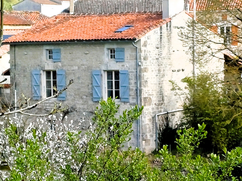 French property for sale in Fontenille, Charente - €160,920 - photo 1