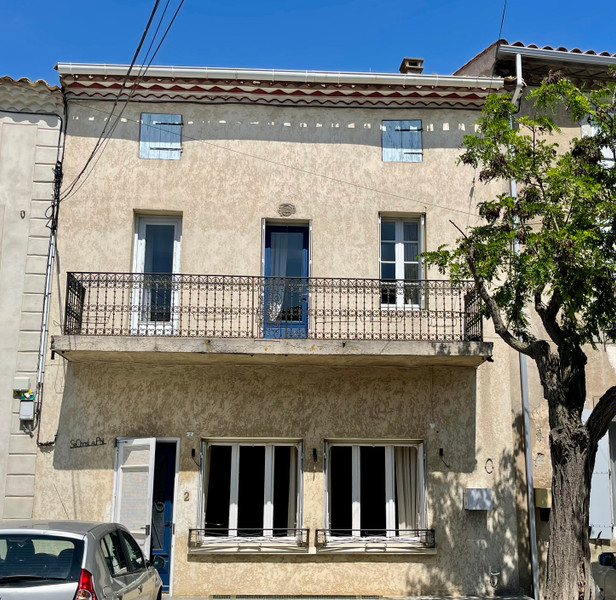Maison à vendre à Azille, Aude - 215.000 € - photo 1