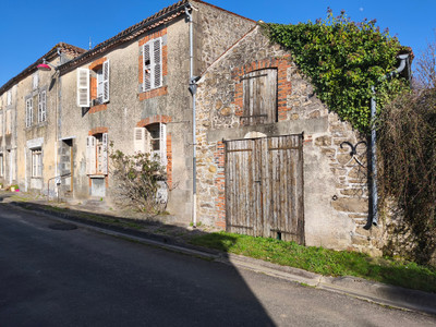 French property for sale in Val-d'Oire-et-Gartempe, Haute-Vienne - €46,600 - photo 1