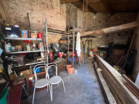 Propriété à vendre à Saint-Savinien, Charente-Maritime - 108 000 € - photo n°5