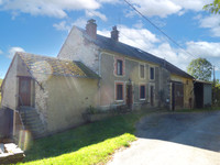 Maison à vendre à Naillat, Creuse - 158.050 € - photo 1
