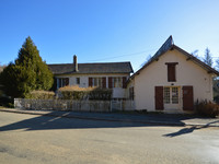 Maison à vendre à Saint-Paul-la-Roche, Dordogne - 214 000 € - photo 1