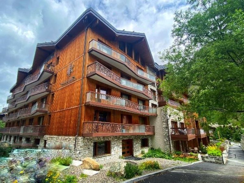 Ski property for sale in Val d'Isere - €406,000 - photo 1