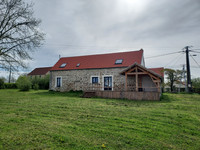 houses and homes for sale inDurdat-LarequilleAllier Auvergne