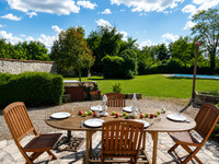 Propriété à vendre à Aumagne, Charente-Maritime - 300 000 € - photo n°2