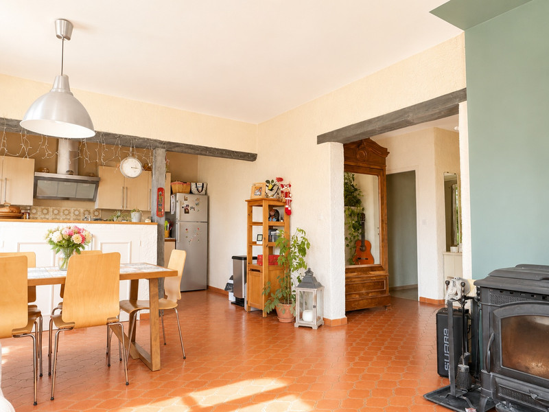 French property for sale in Taulignan, Drôme - €340,000 - photo 3