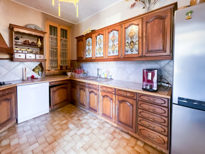 French property for sale in Saleich, Haute-Garonne - €231,500 - photo 3