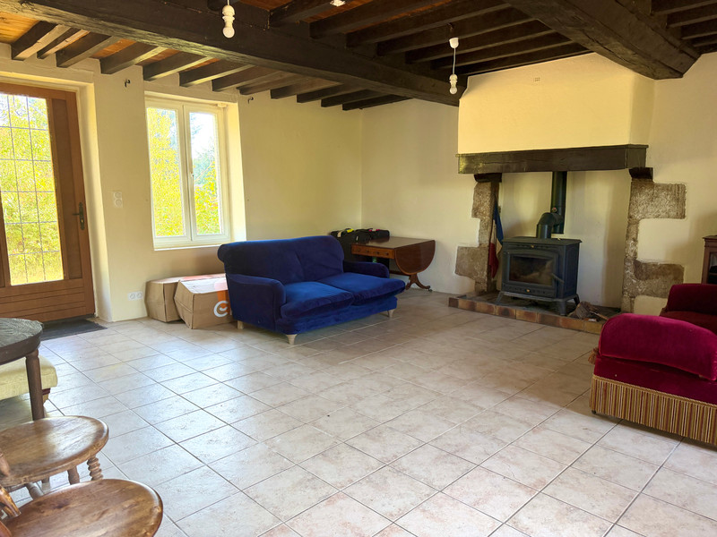 French property for sale in Madré, Mayenne - €247,000 - photo 2