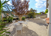 Maison à vendre à Authon-Ébéon, Charente-Maritime - 230.000 € - photo 2