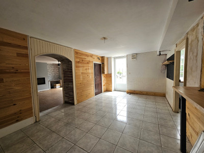 French property for sale in Hyds, Allier - €104,450 - photo 4