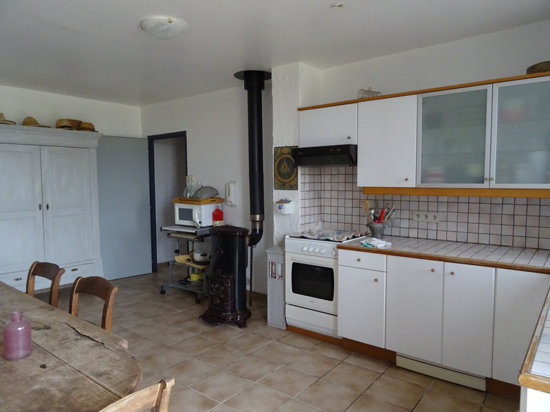 French property for sale in Savigné, Vienne - €169,560 - photo 4