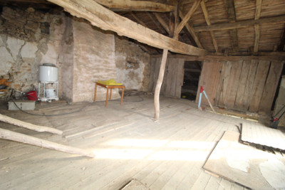 French property for sale in Alloue, Charente - €45,000 - photo 7