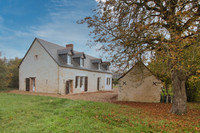 Maison à vendre à Noyant-Villages, Maine-et-Loire - 269.000 € - photo 1
