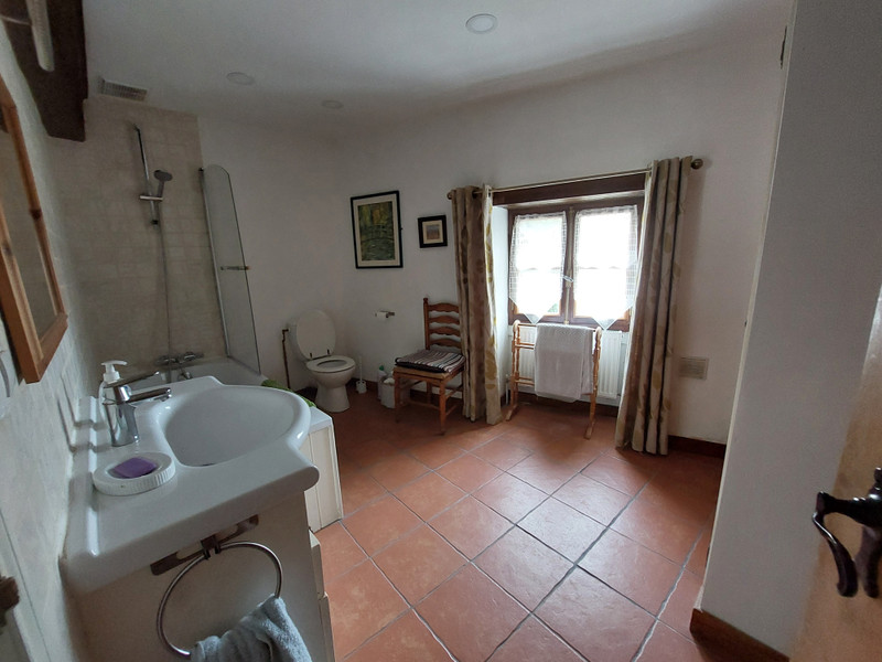 French property for sale in Ferrière-Larçon, Indre-et-Loire - €225,000 - photo 4