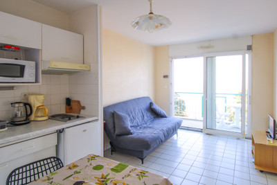 French property for sale in Fouras, Charente-Maritime - €167,400 - photo 2