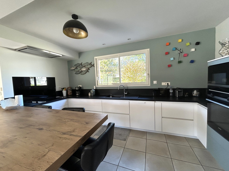 French property for sale in Trélissac, Dordogne - €360,000 - photo 2