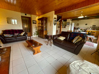 Maison à vendre à Clérac, Charente-Maritime - 172.800 € - photo 2