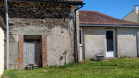 Maison à vendre à Val-d'Oire-et-Gartempe, Haute-Vienne - 60.000 € - photo 12