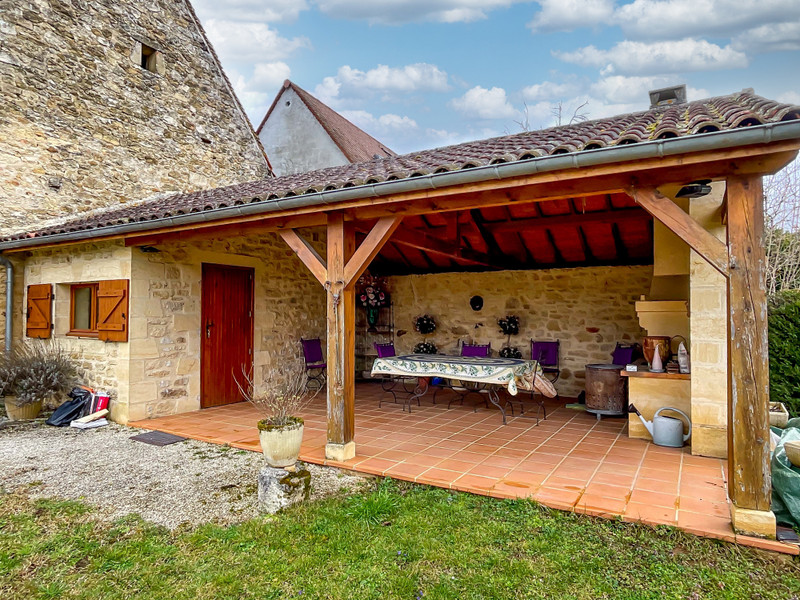 French property for sale in Saint-Julien-de-Lampon, Dordogne - &#8364;299,000 - photo 2