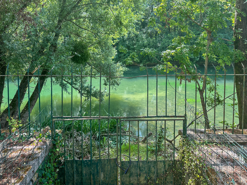 French property for sale in Cognac, Charente - €225,000 - photo 2