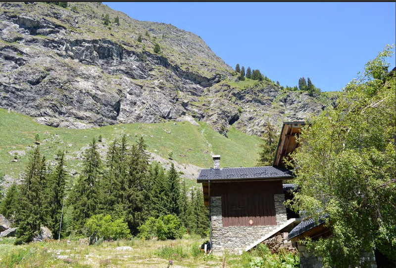 Ski property for sale in La Plagne - €800,000 - photo 1