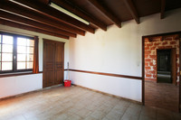 Maison à vendre à Chives, Charente-Maritime - 119.900 € - photo 4