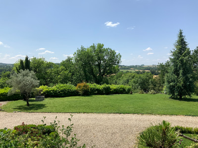 French property for sale in Lasserre, Lot-et-Garonne - €235,000 - photo 2