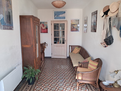 French property for sale in Blaye, Gironde - €299,980 - photo 8