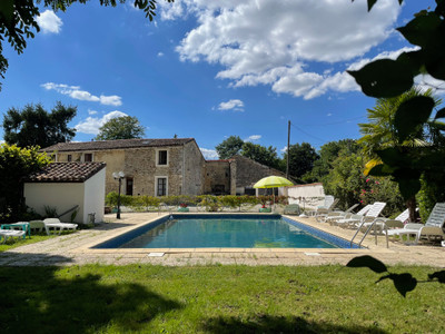 Maison à vendre à Villiers-le-Roux, Charente, Poitou-Charentes, avec Leggett Immobilier