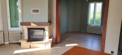 French property for sale in Chaunay, Vienne - €77,000 - photo 5