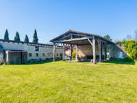 Propriété à vendre à Bonnes, Charente - 379 000 € - photo n°11