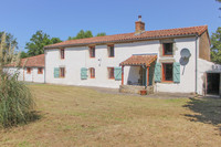 Maison à vendre à Boussais, Deux-Sèvres - 251 450 € - photo 1