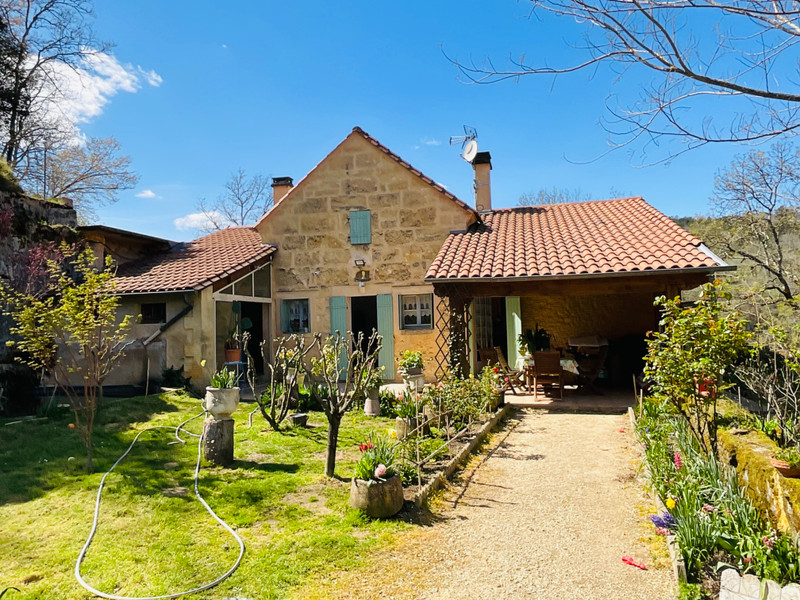 French property for sale in Les Eyzies, Dordogne - €270,000 - photo 2